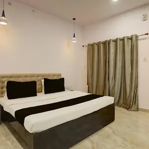 Guest house Virat Palace